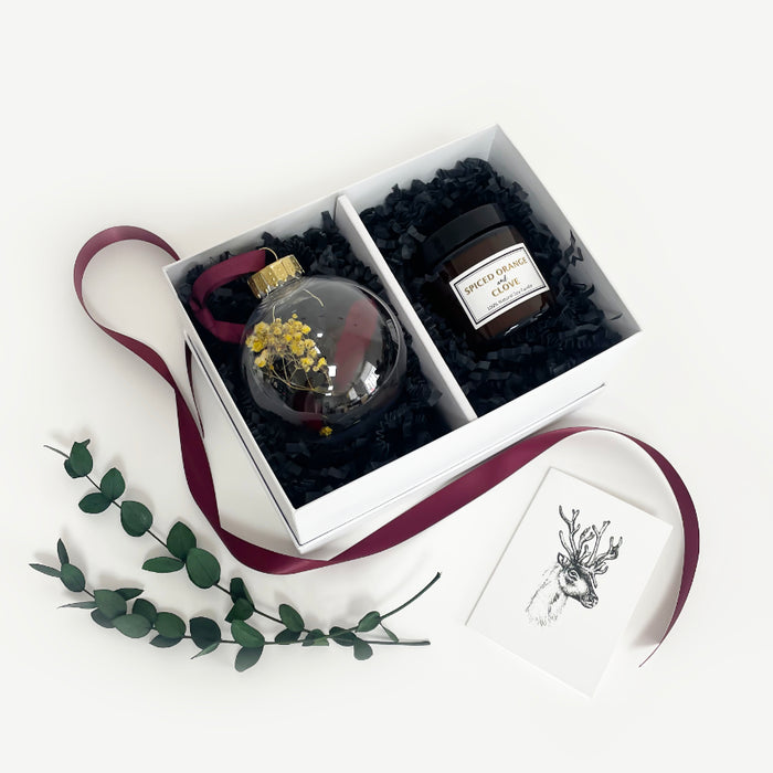 Dried Foliage Bauble & Candle Gift Set