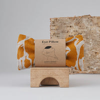 Soothe and relax with the Blasta Henriet Eco Eye Pillow. Crafted from natural materials, it can be used hot or cold to relieve tension, meditation, and self-care.